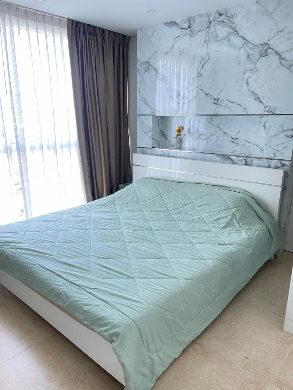 2 Bedrooms Near Pattaya Beach エクステリア 写真