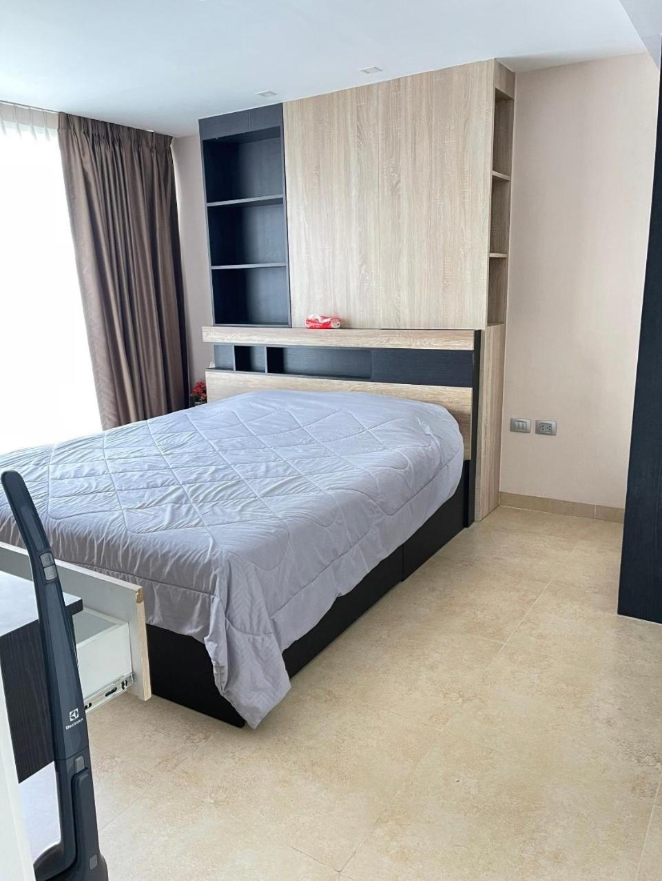 2 Bedrooms Near Pattaya Beach エクステリア 写真